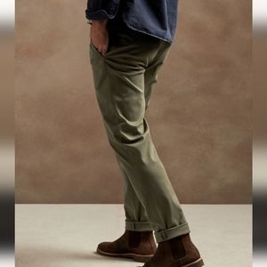 Banana Republic Men's 4-pocket Tapered Fit Chinos
